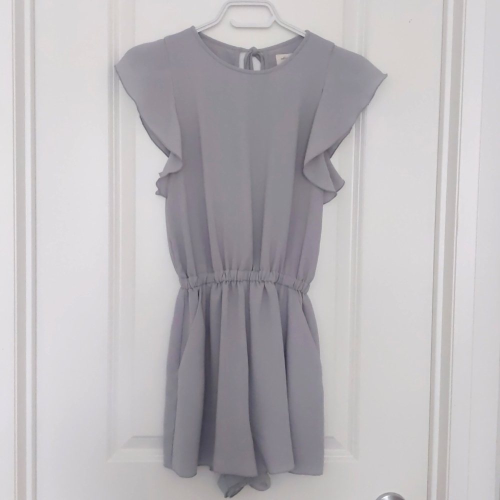 Aritzia Wilfred Fleurette Romper with pockets